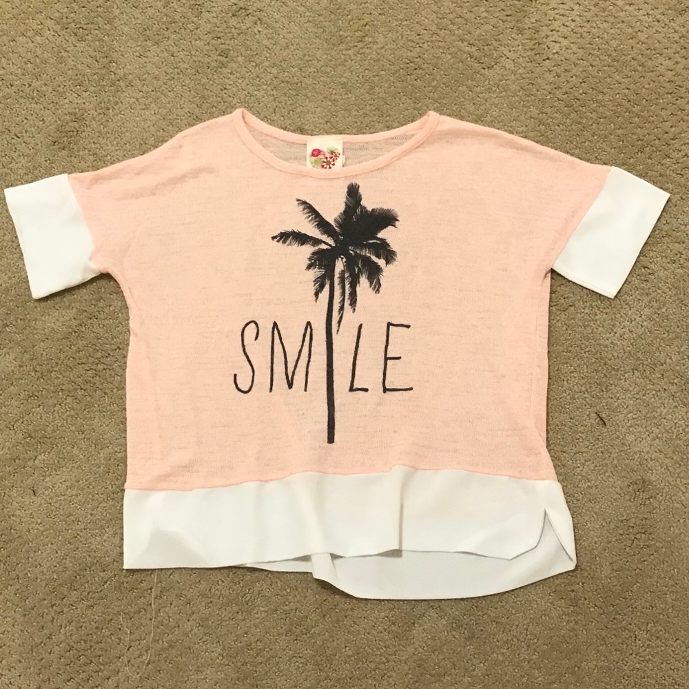 “Smile” knit shirt!!